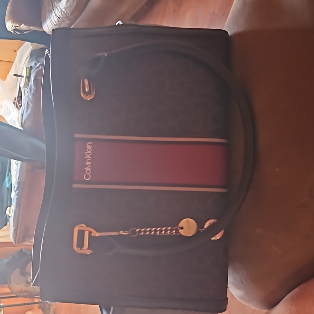 Handbag